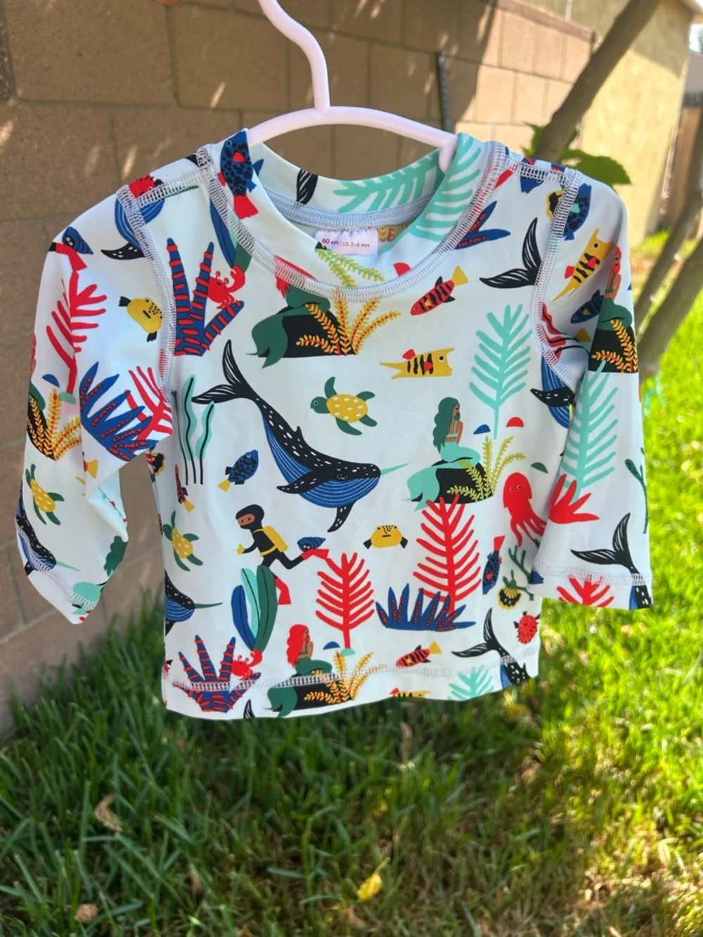 Hanna Andersson White Kids Rashguard with Multicolor Ocean Print